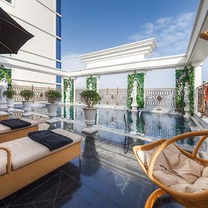 Monarque Hotel Danang